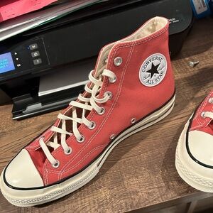 Converse Chuck 70 lightly used RARE 10